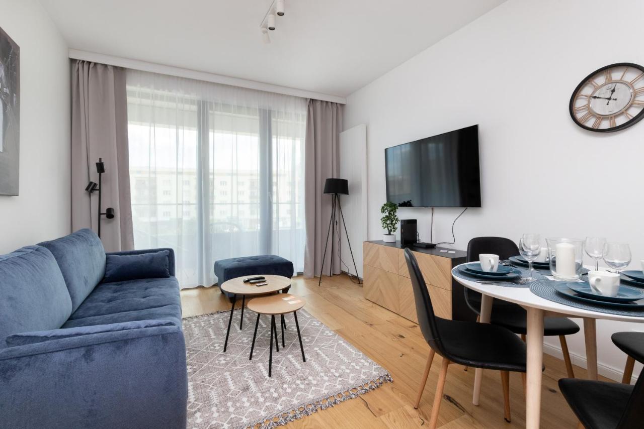 Apartament Vespa Beach Nearby By Noclegi Renters Гдыня Экстерьер фото